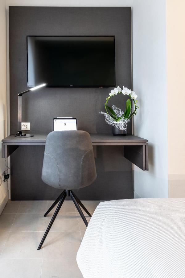 Habitat Guest House Trento Esterno foto