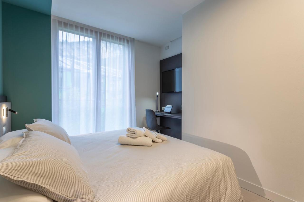 Habitat Guest House Trento Esterno foto